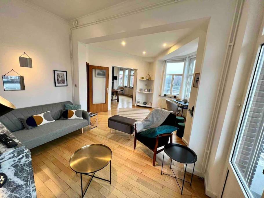 Bellevue - Grand Appartement Pour 5 Sur Les Quais De La Meuse Liege Ngoại thất bức ảnh