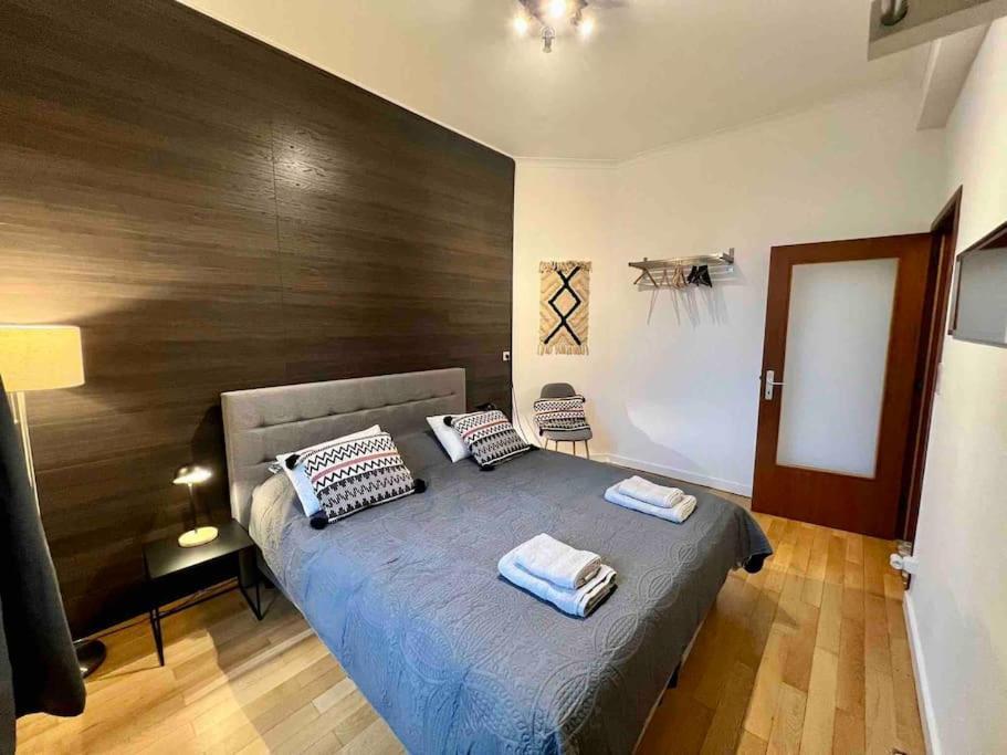 Bellevue - Grand Appartement Pour 5 Sur Les Quais De La Meuse Liege Ngoại thất bức ảnh
