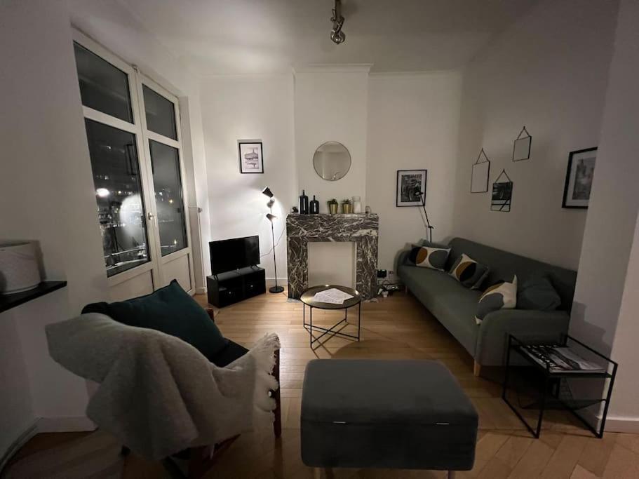 Bellevue - Grand Appartement Pour 5 Sur Les Quais De La Meuse Liege Ngoại thất bức ảnh