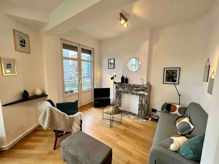 Bellevue - Grand Appartement Pour 5 Sur Les Quais De La Meuse Liege Ngoại thất bức ảnh