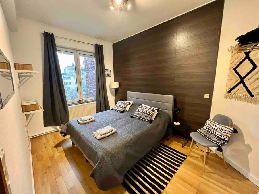 Bellevue - Grand Appartement Pour 5 Sur Les Quais De La Meuse Liege Ngoại thất bức ảnh