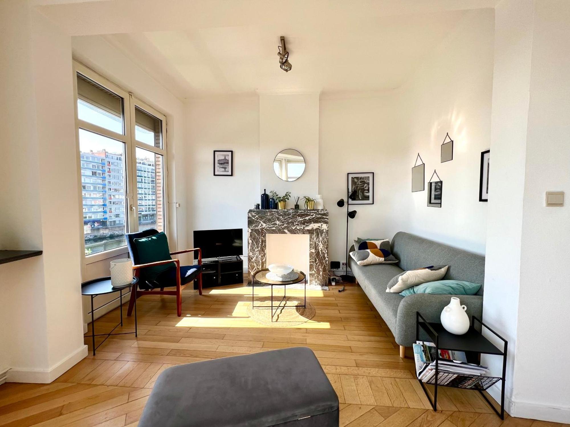 Bellevue - Grand Appartement Pour 5 Sur Les Quais De La Meuse Liege Ngoại thất bức ảnh